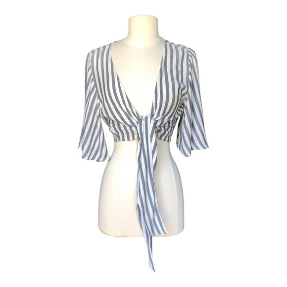 American Eagle Outfitters Tops - American Eagle Outfitters Tie Front Stripe Crop Top Women's Large